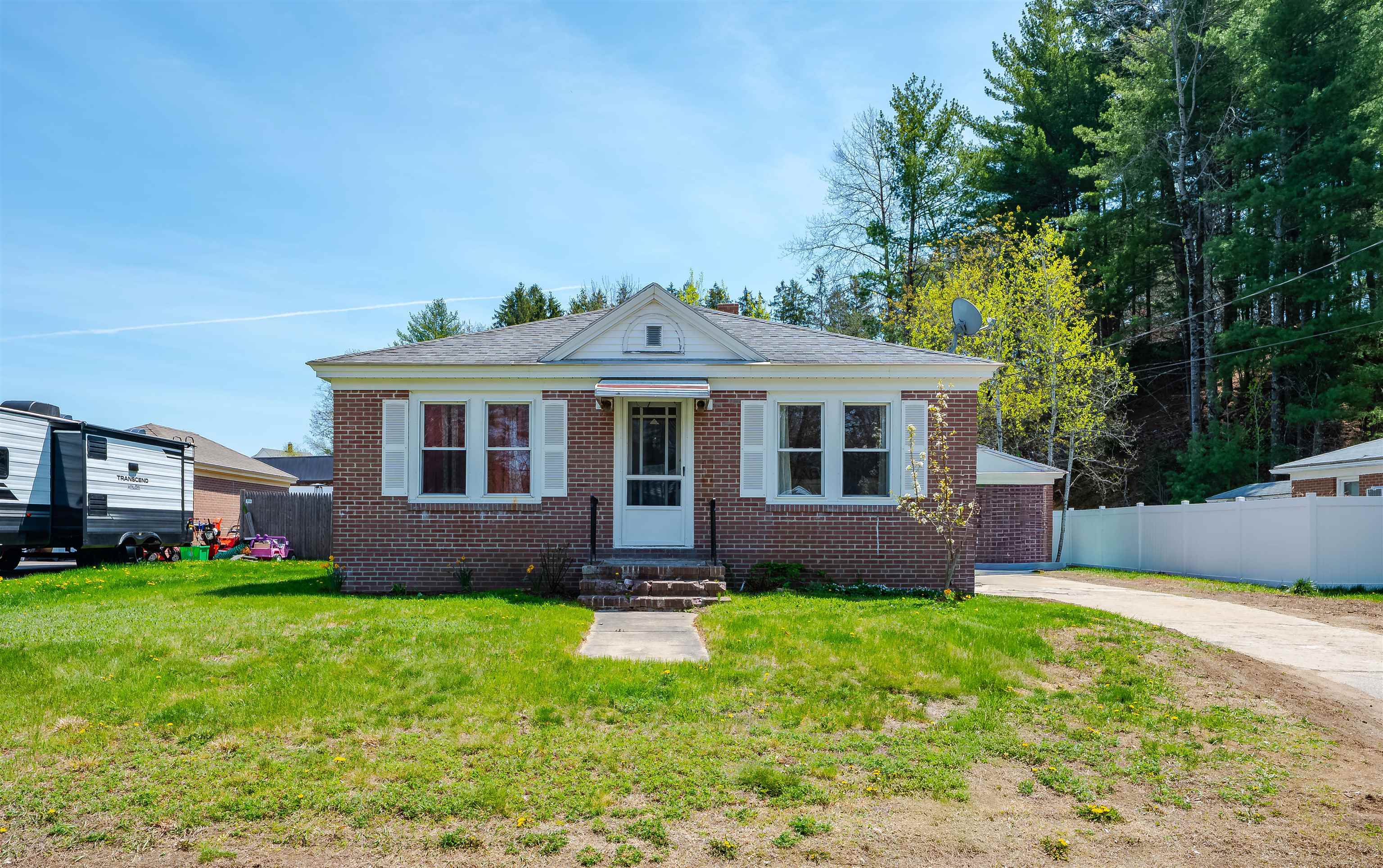 12 Morin Street