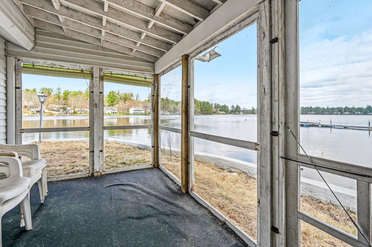 48 Kingsbury Drive Unit: A & B