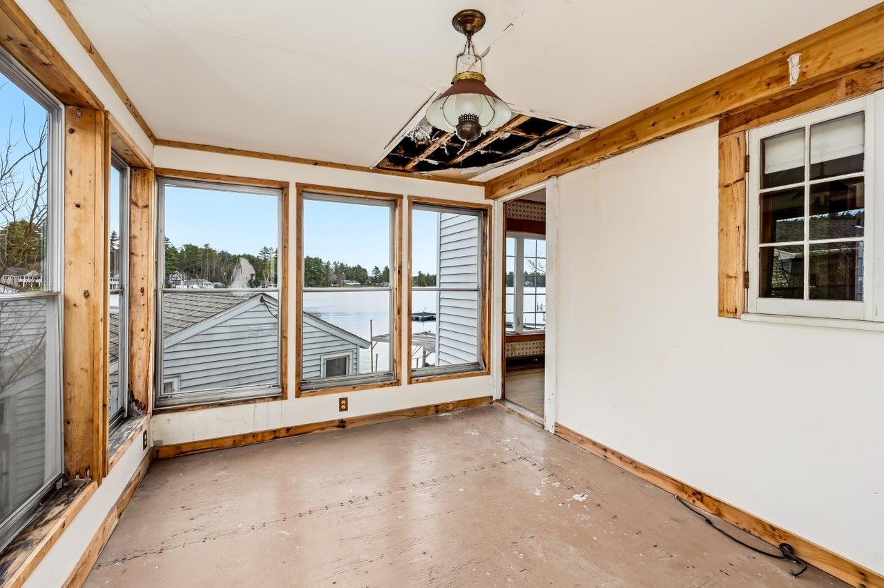 48 Kingsbury Drive Unit: A & B