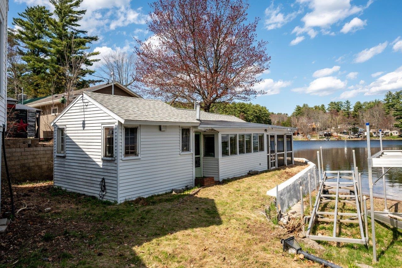 48 Kingsbury Drive Unit: A & B