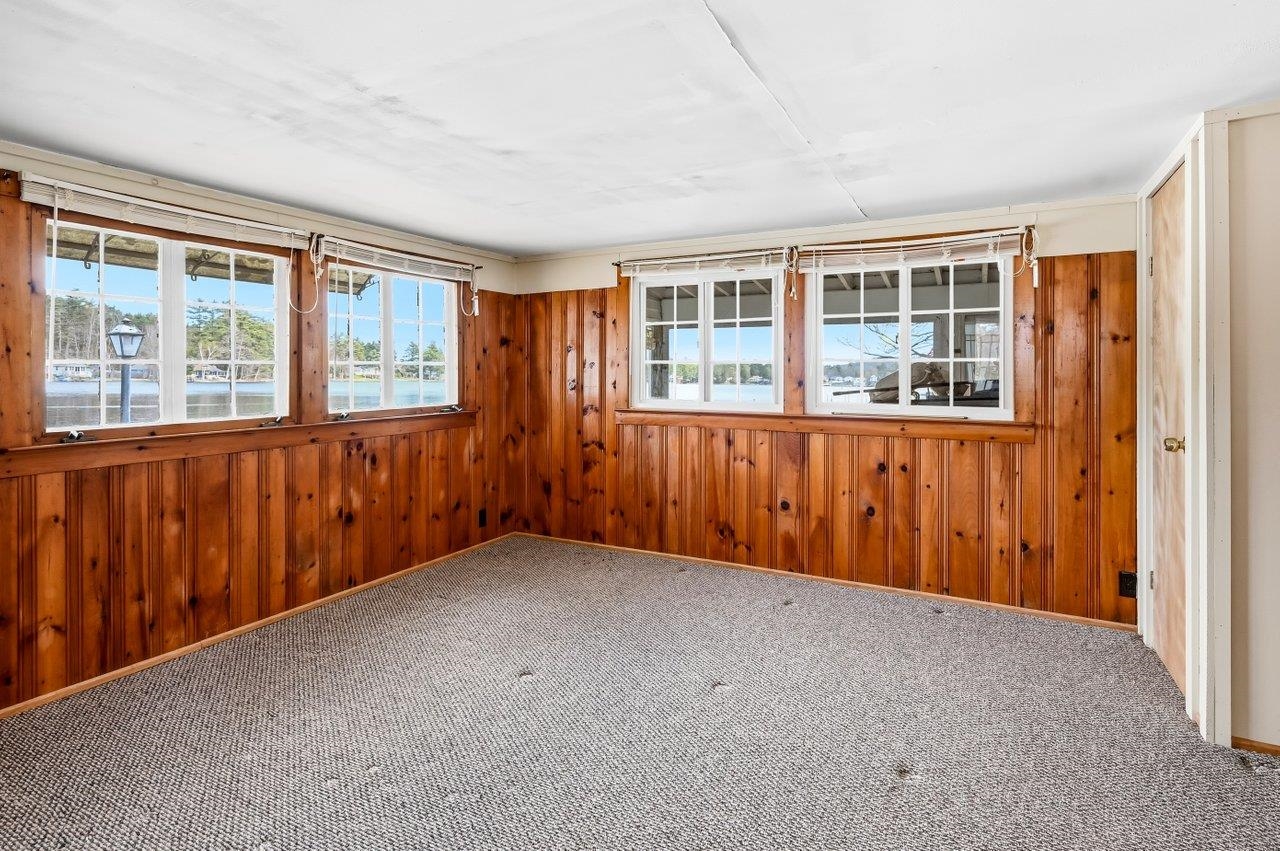 48 Kingsbury Drive Unit: A & B