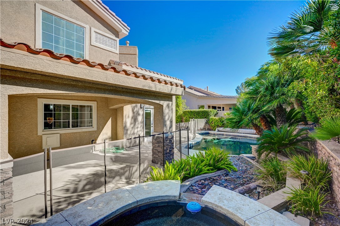2025 Winter Wind Street