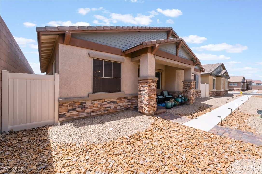 778 Dainty Daffodil Street