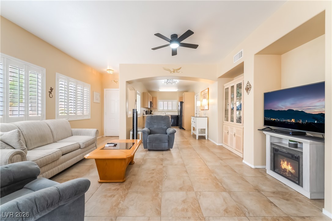 7450 South Eastern Avenue 1058