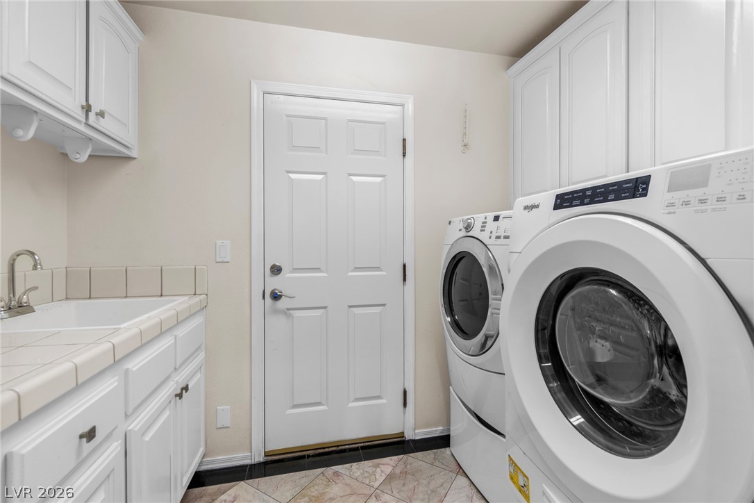 7421 Painted Shadows Way