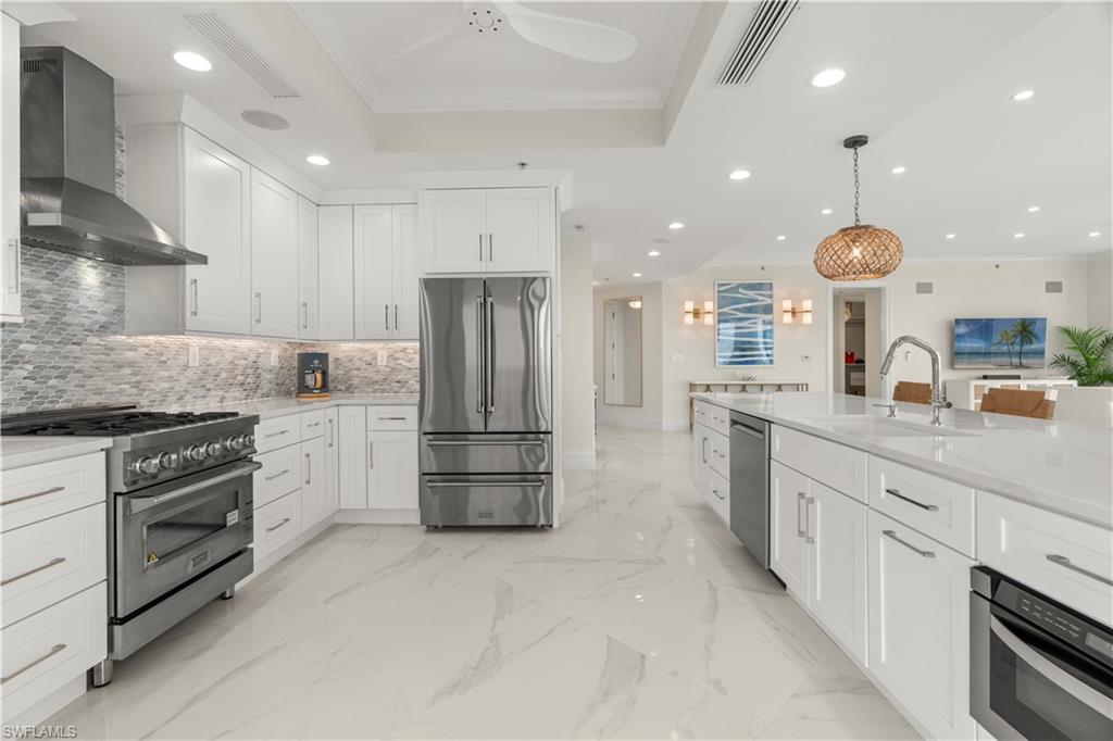 4951 Bonita Bay BLVD # 1805