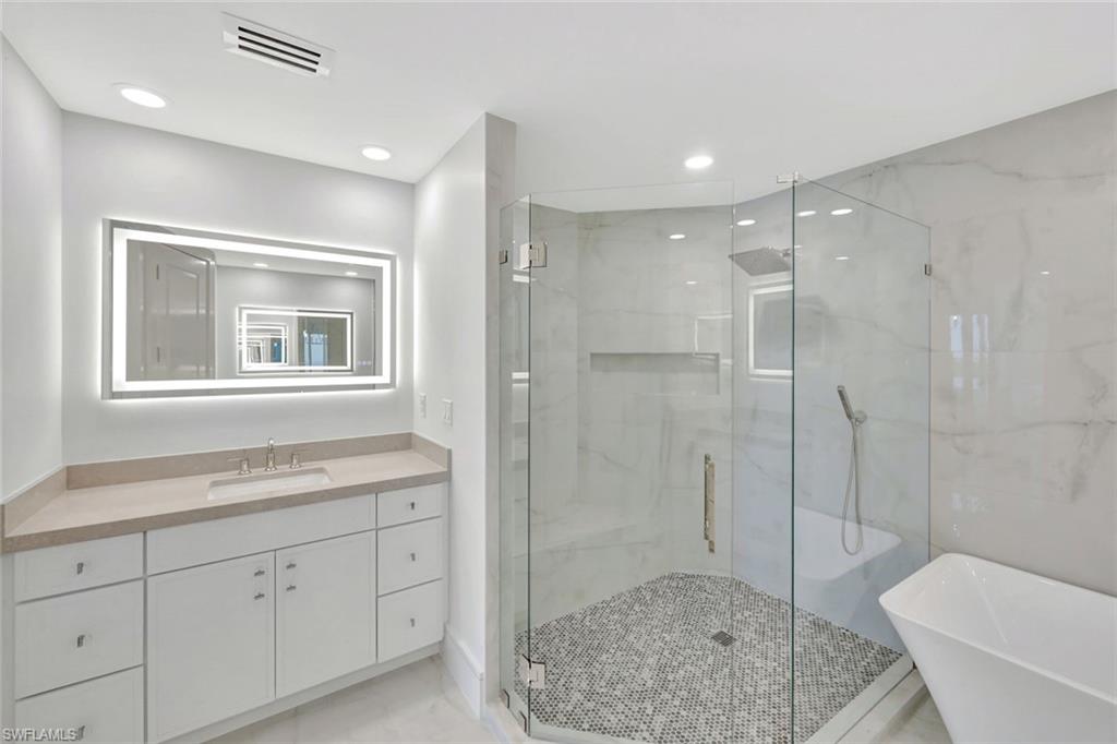 4951 Bonita Bay BLVD 2205