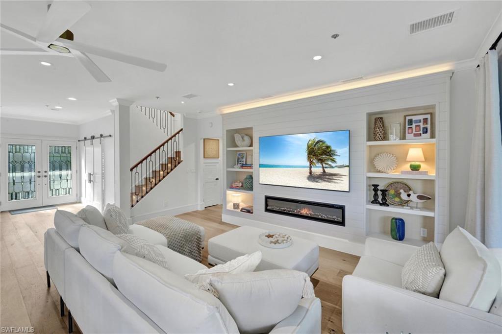 3784 Cracker WAY