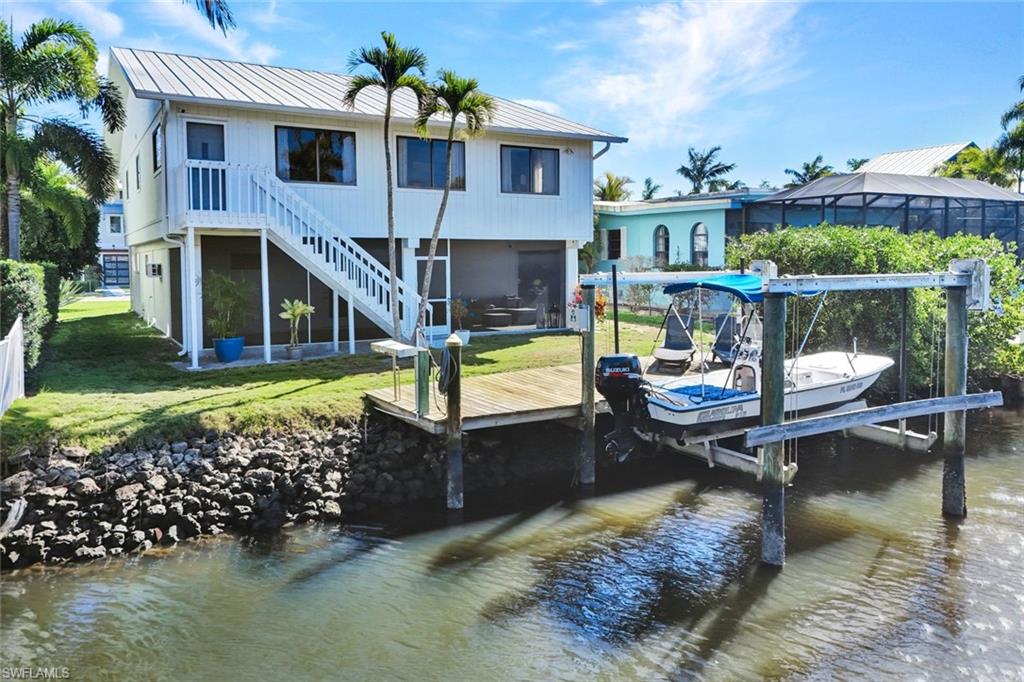 1285 Grand Canal DR