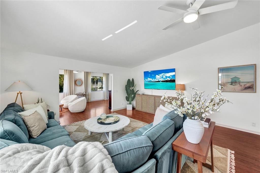 1285 Grand Canal DR