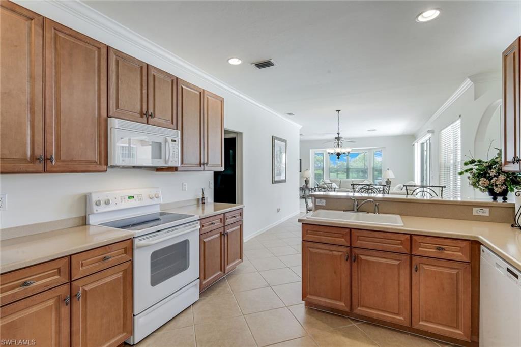 15076 BALMORAL LOOP
