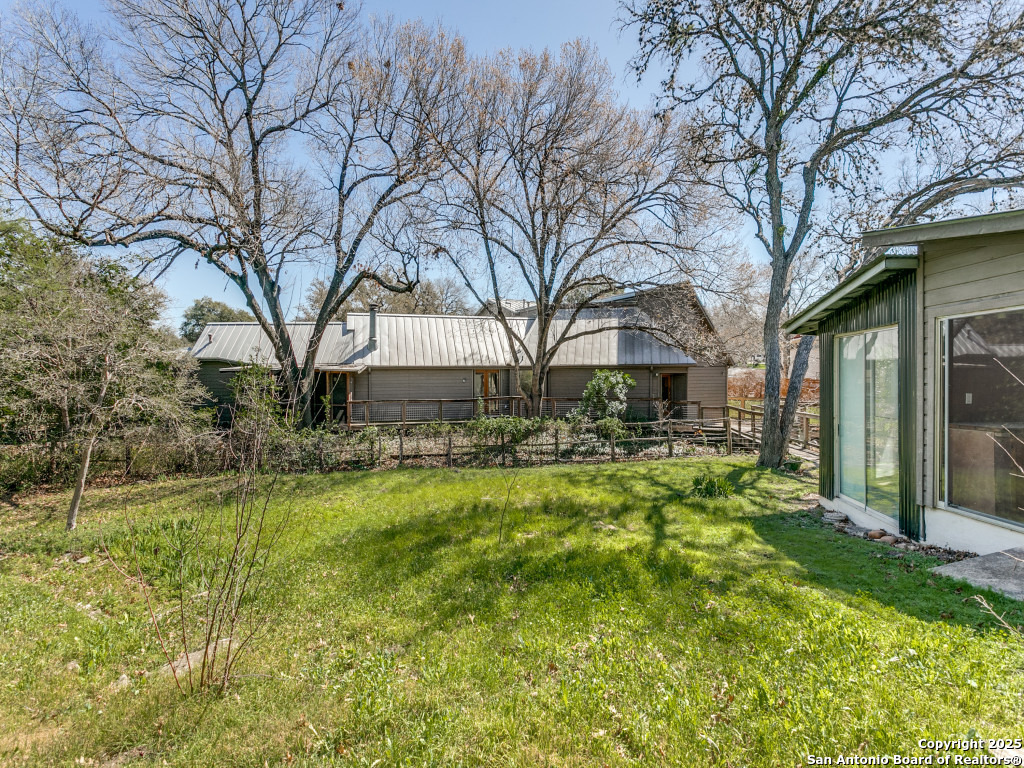 2603 Brookhurst