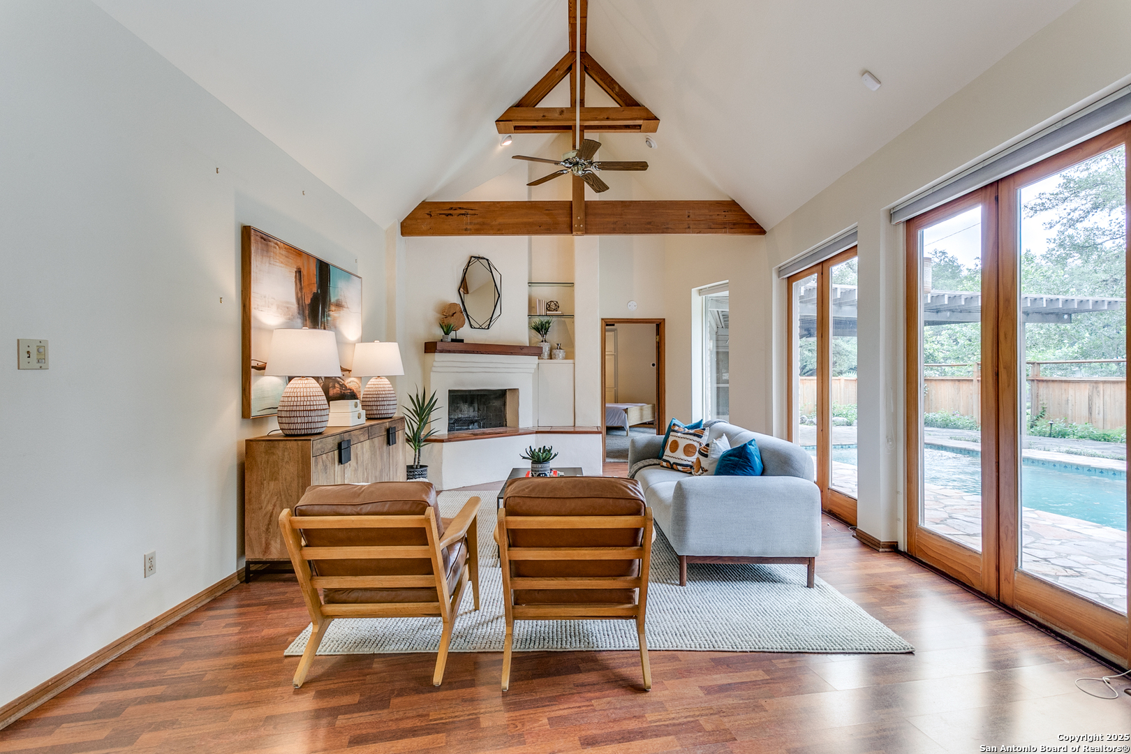 2603 Brookhurst