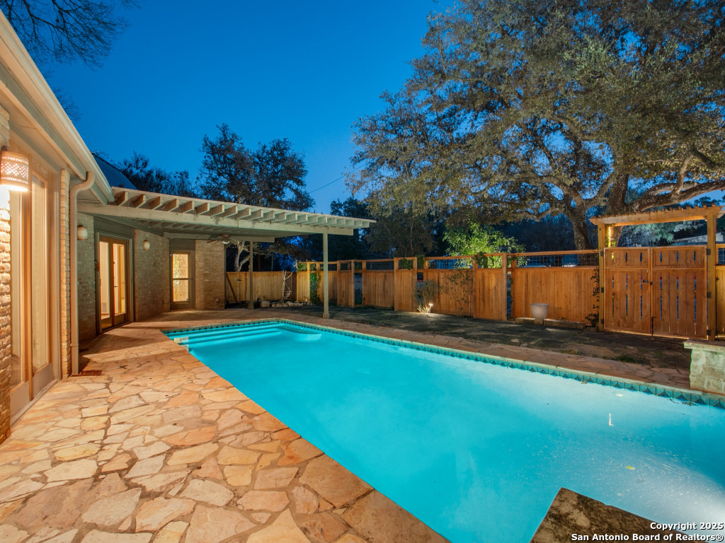2603 Brookhurst