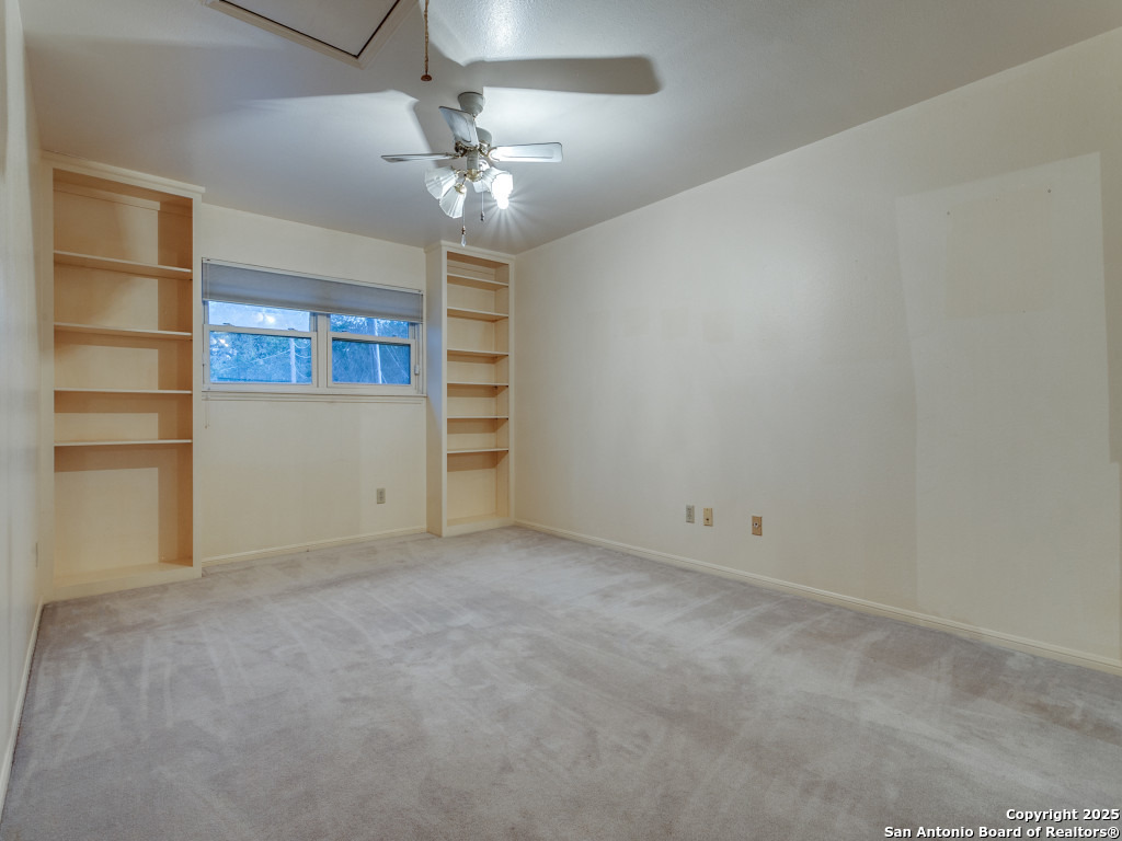 2603 Brookhurst