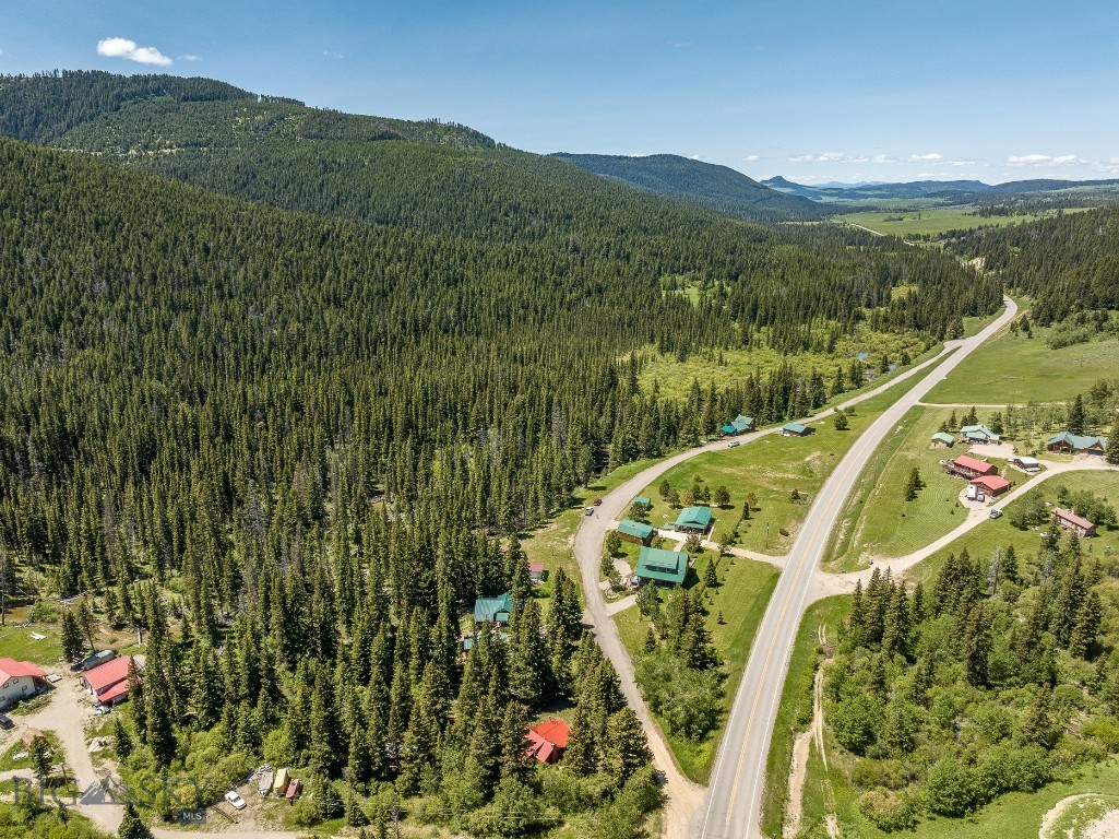 2052 US Highway 89 N