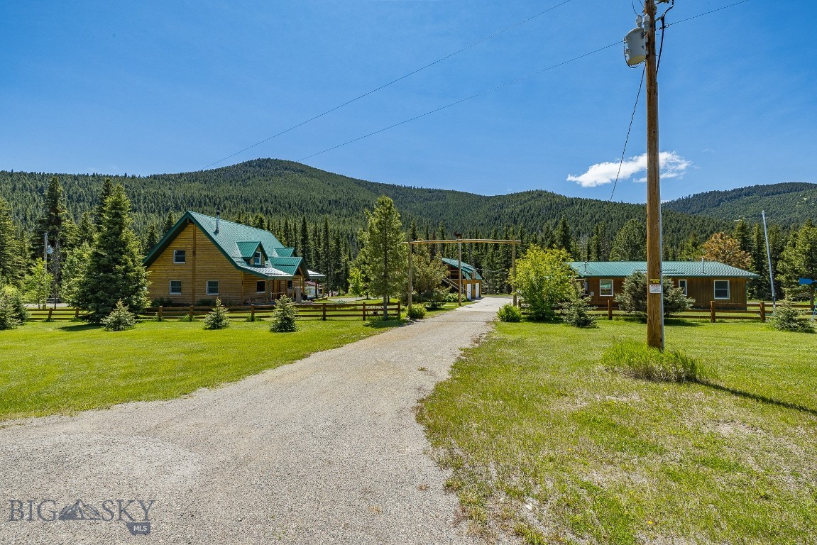 2052 US Highway 89 N