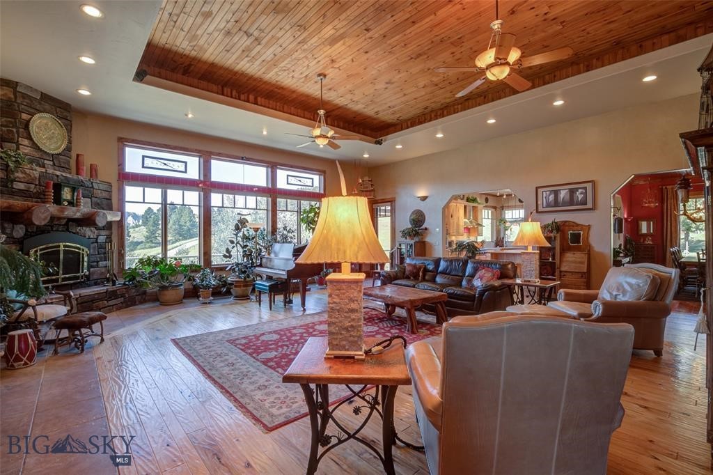 250 Wapiti Peak Trail