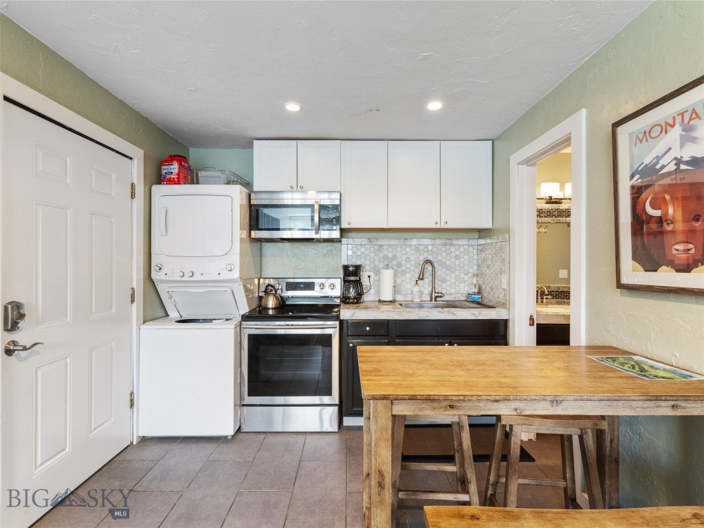 21 Sitting Bull Road 1312