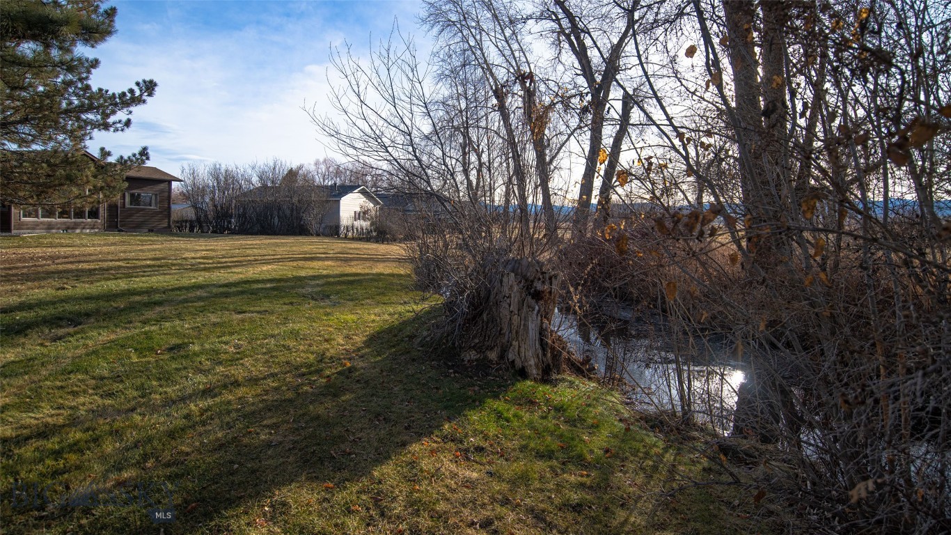 20 Chinook Trail
