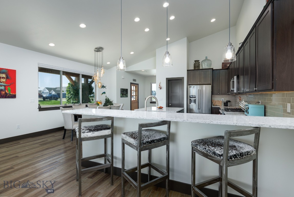 55 E Shade Tree Lane