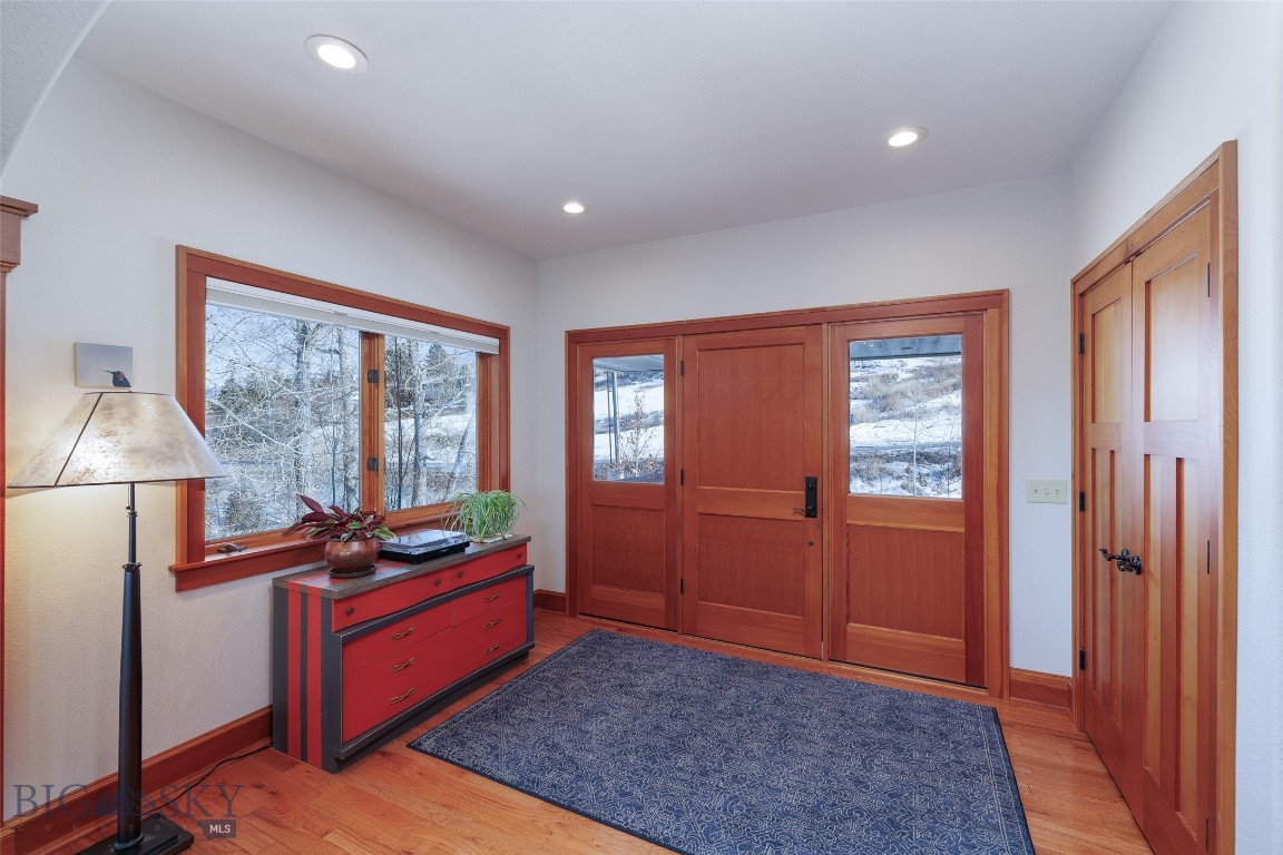 4055 Sourdough Road