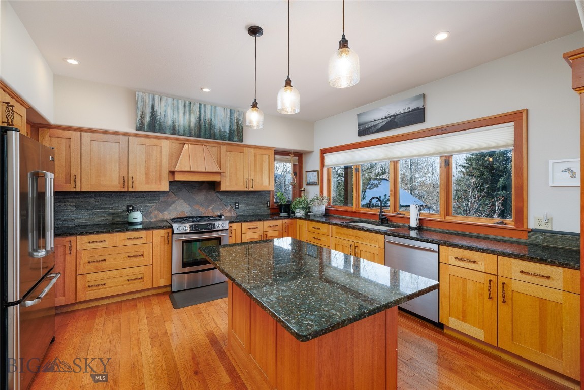 4055 Sourdough Road