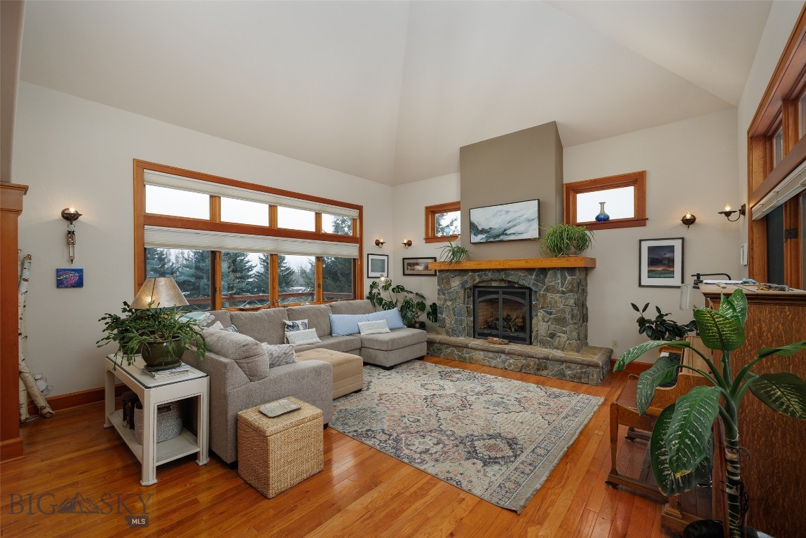 4055 Sourdough Road
