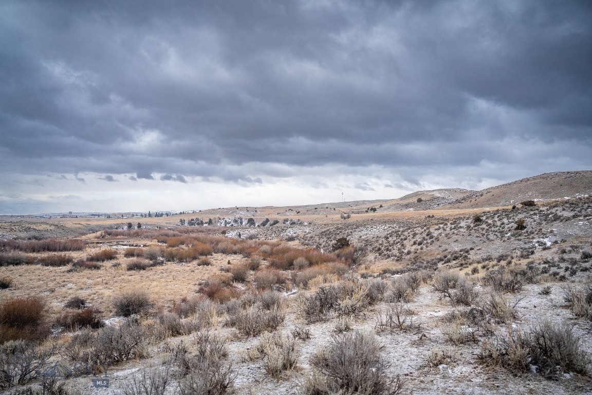 2440 US Highway 89 N