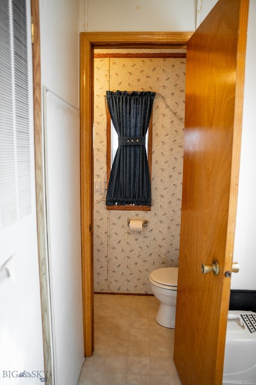 2440 US Highway 89 N