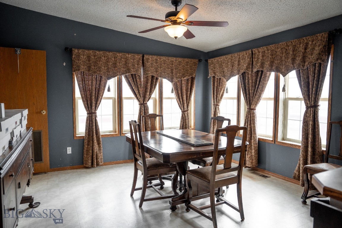 2440 US Highway 89 N