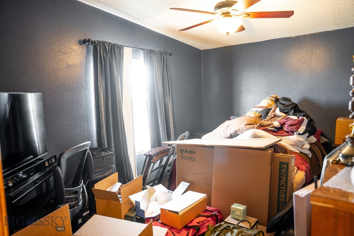 2440 US Highway 89 N