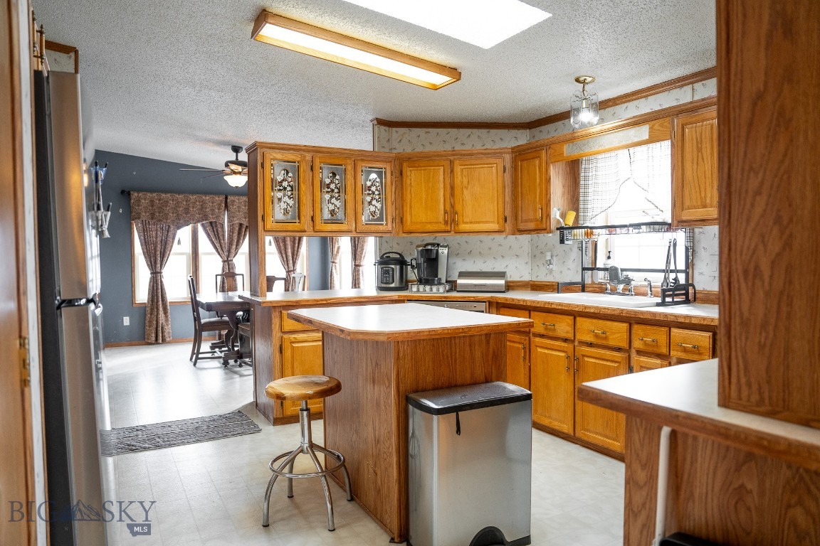 2440 US Highway 89 N