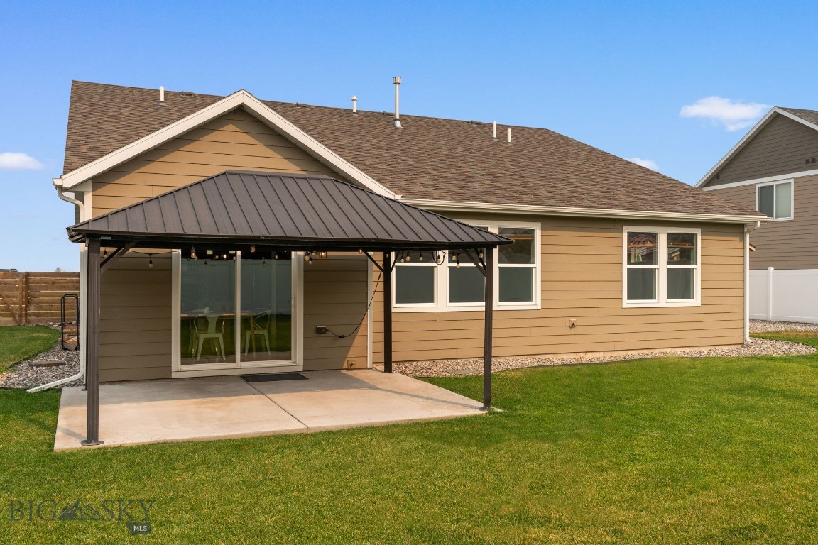 675 Stewart Loop