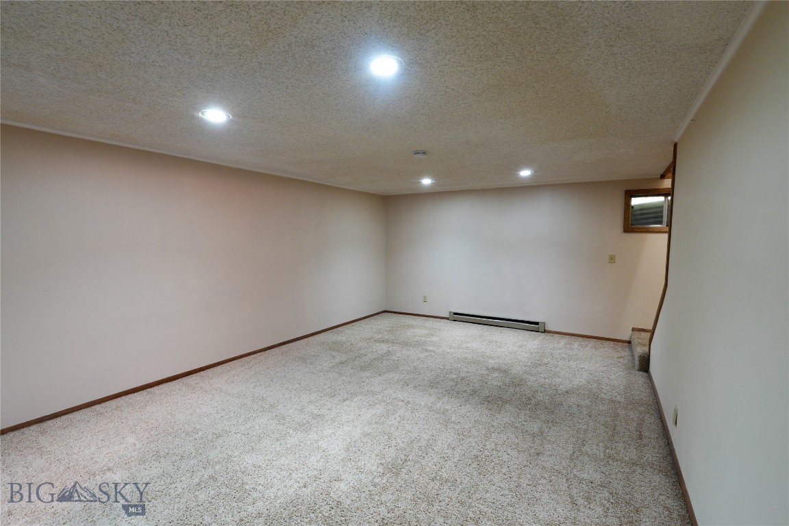 122 S 15th Avenue 6