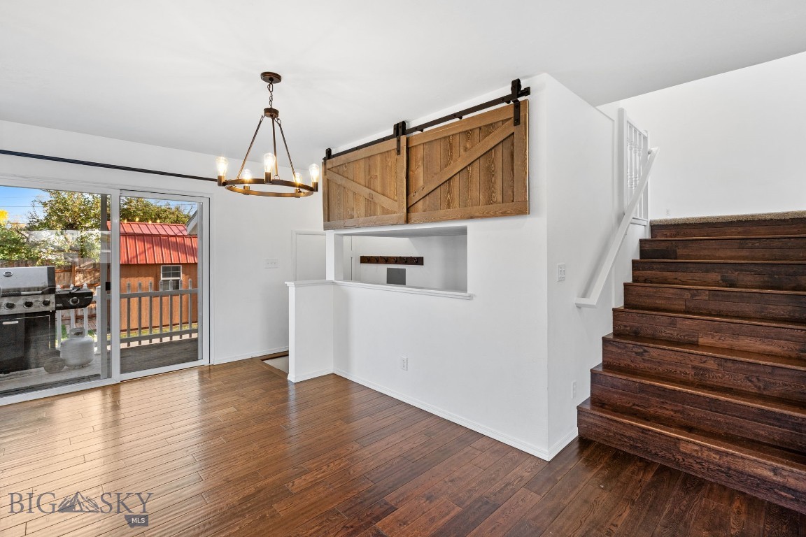 205 W Southview Avenue