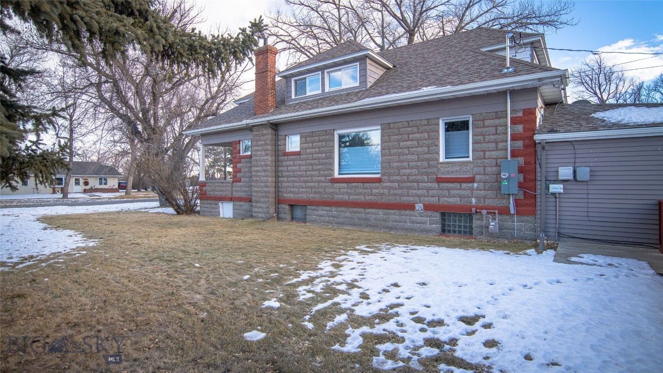 716 Mcleod