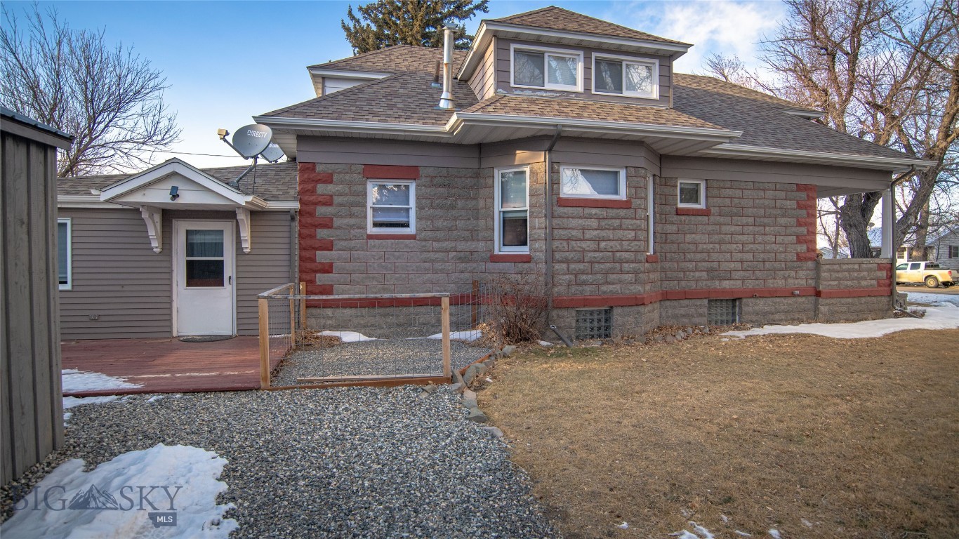 716 Mcleod
