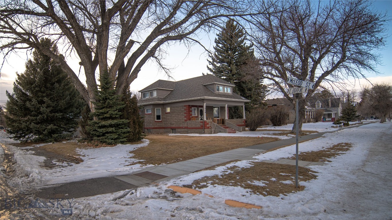 716 Mcleod