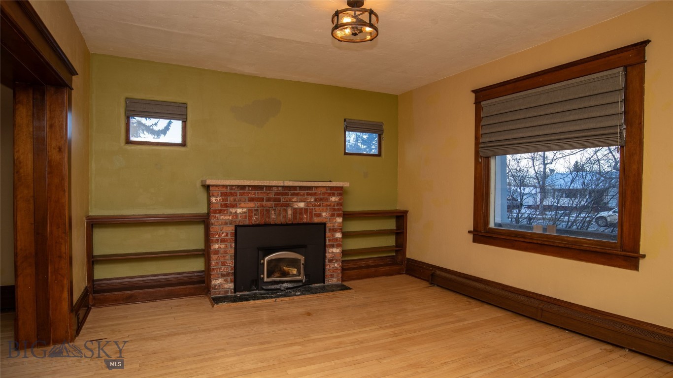 716 Mcleod