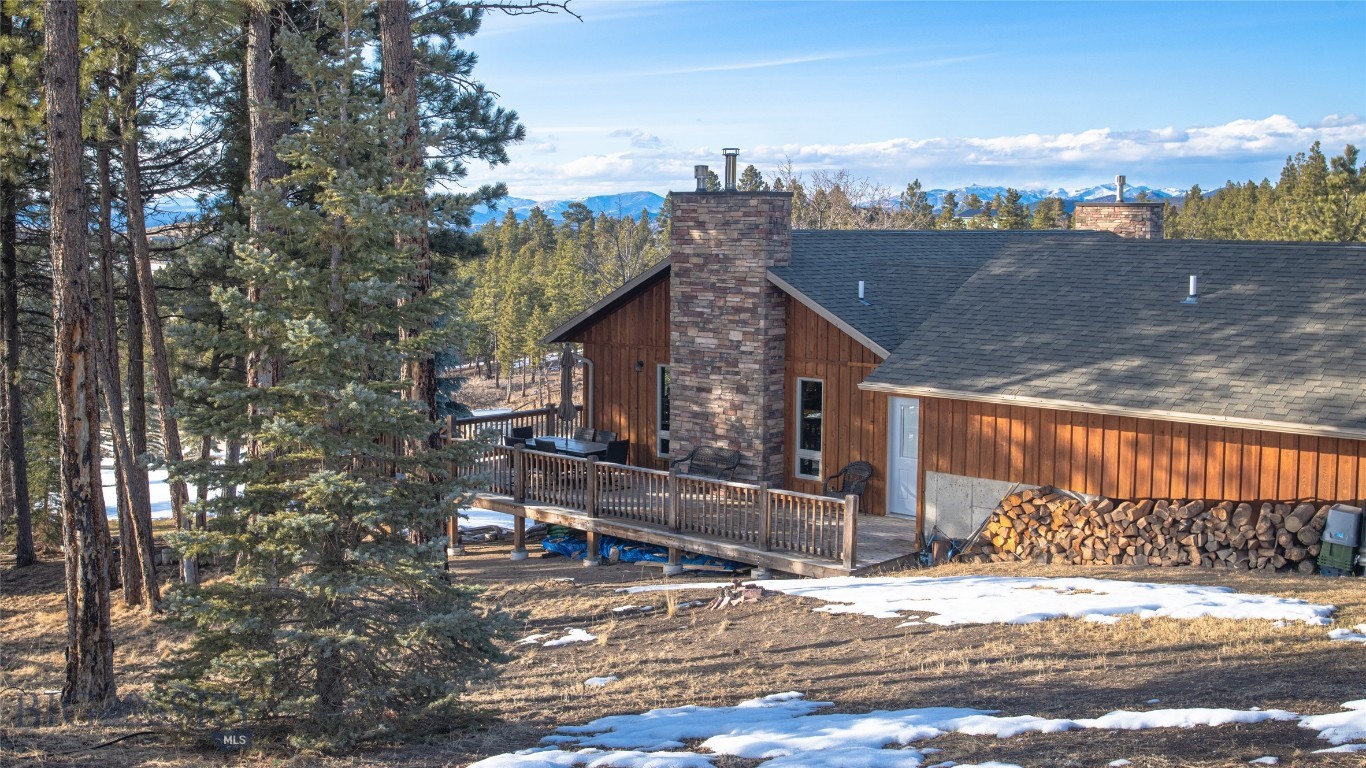 3465 Pine Hills Drive