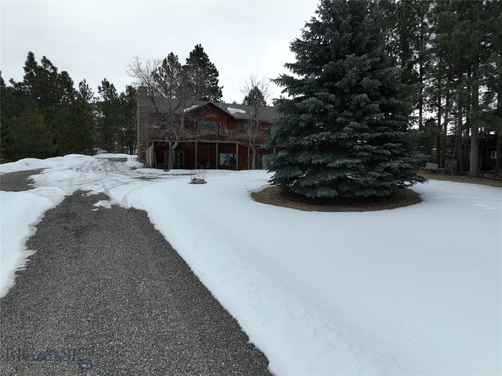 3465 Pine Hills Drive