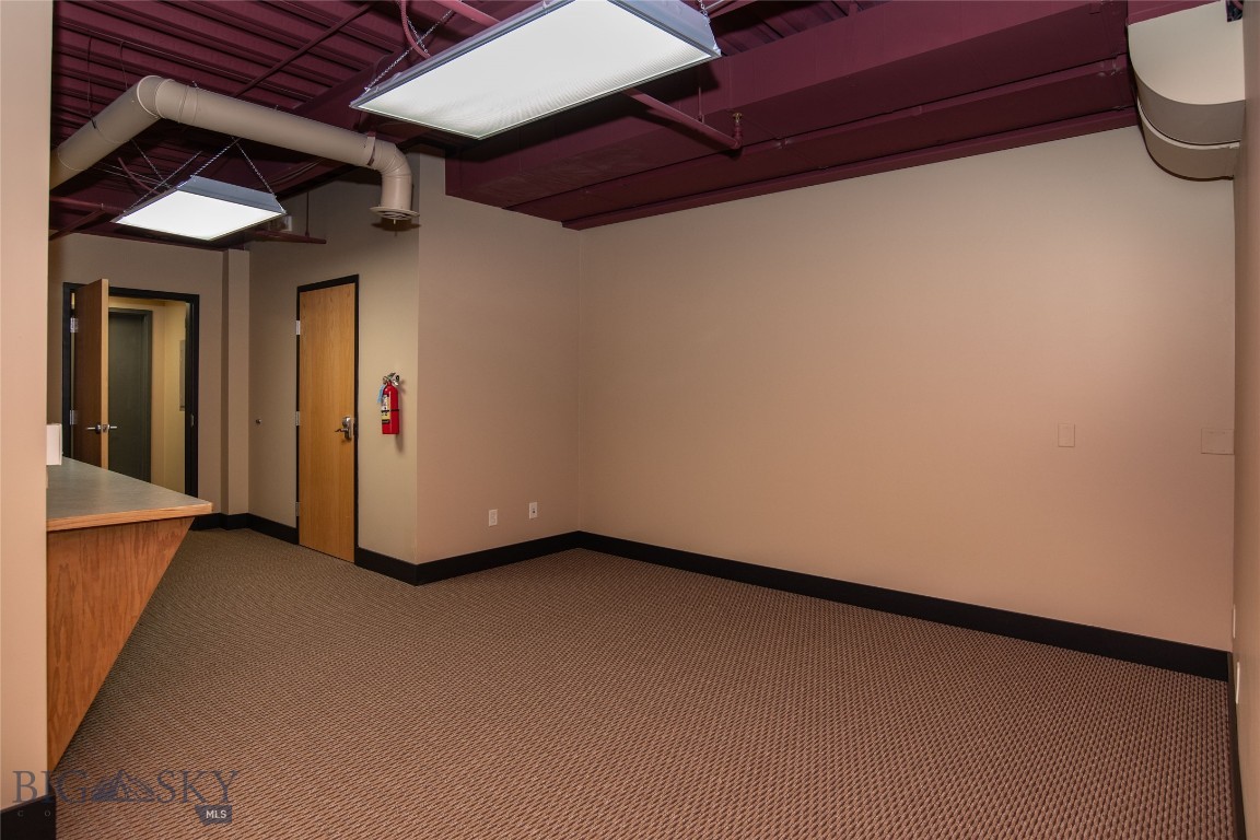 3701 Trakker 1F / 1G