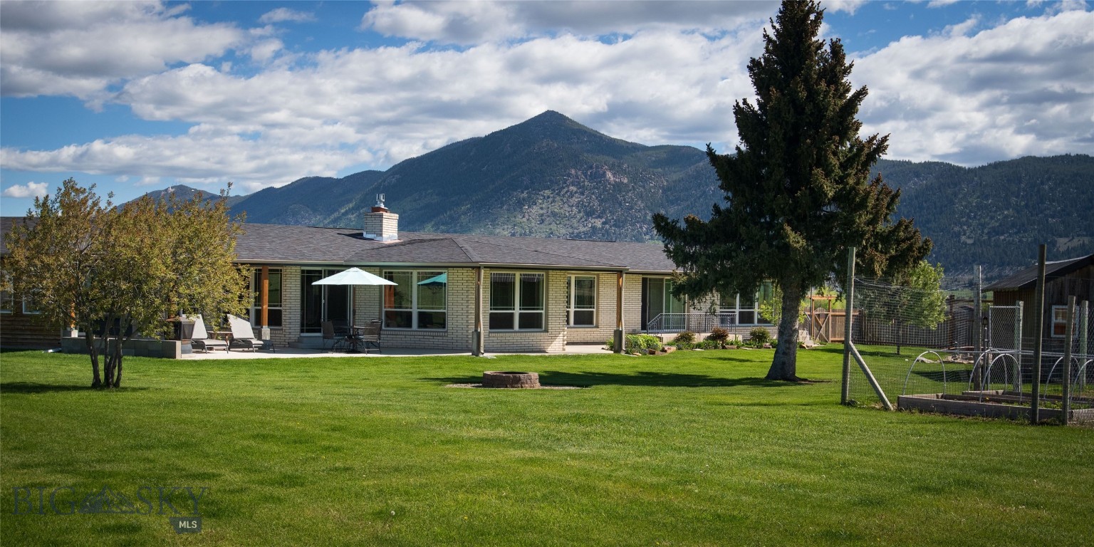 345 Ash Drive