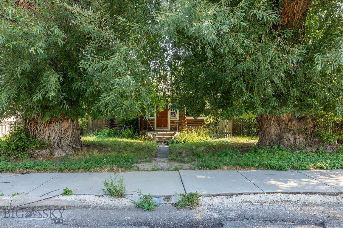 323 S G Street