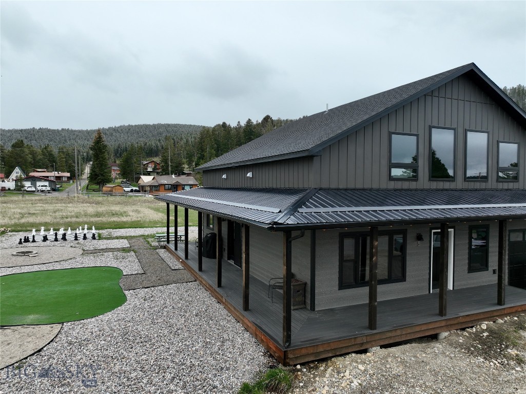 5 Fox Trail Way