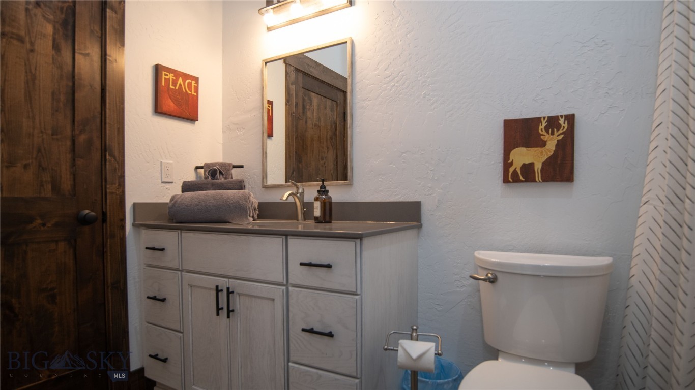 5 Fox Trail Way