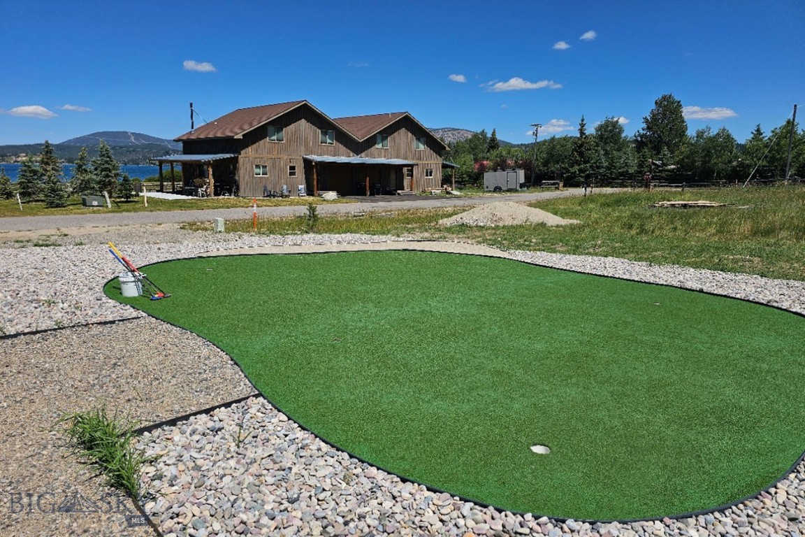 5 Fox Trail Way