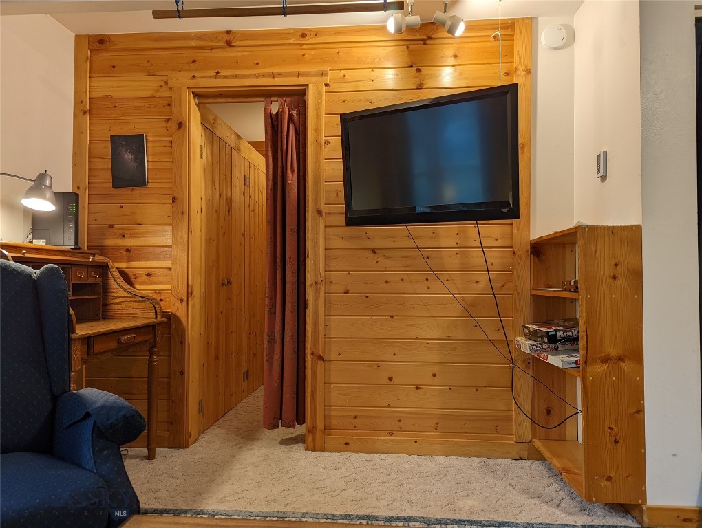 21 Sitting Bull Road 1204