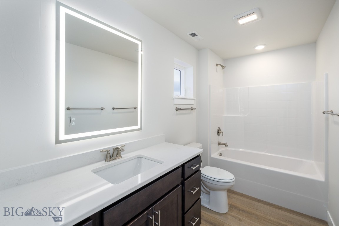 106 N Eldorado Avenue